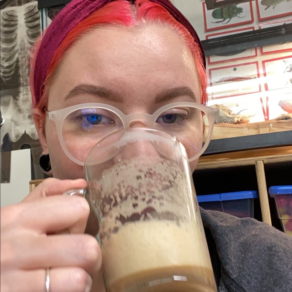 Meet your Posher, Hailey